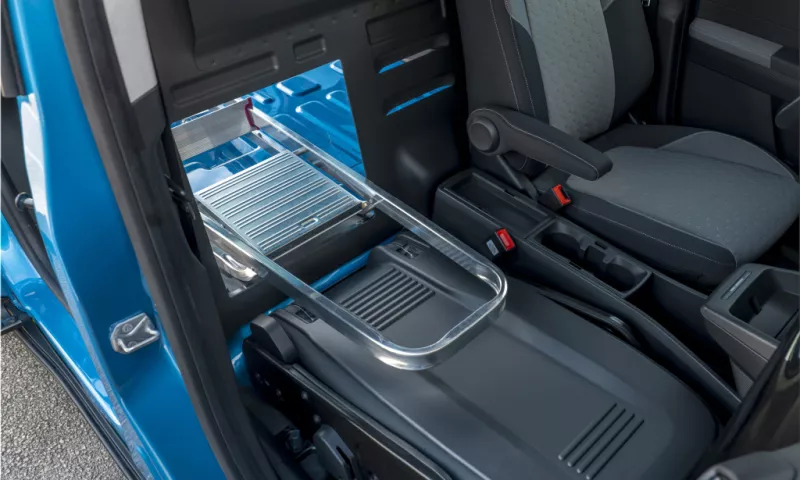 Ford E-Transit Courier