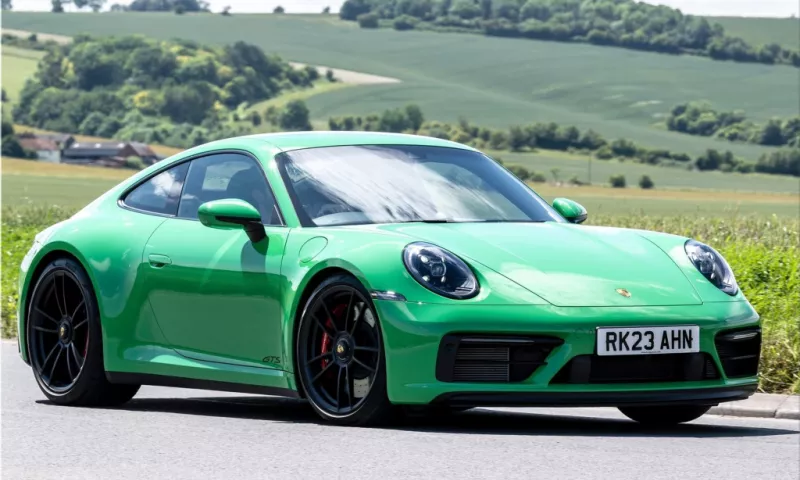 2023 Porsche 911 Carrera GTS