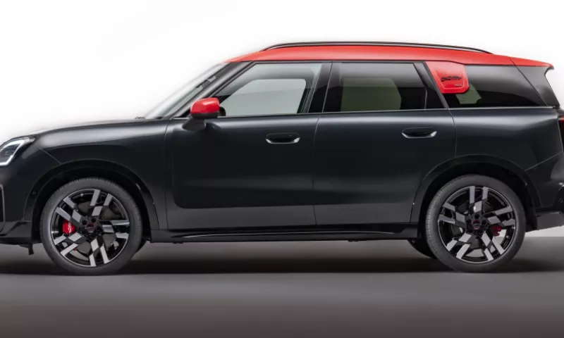 The New MINI John Cooper Works Countryman: A Powerful and Practical SUV