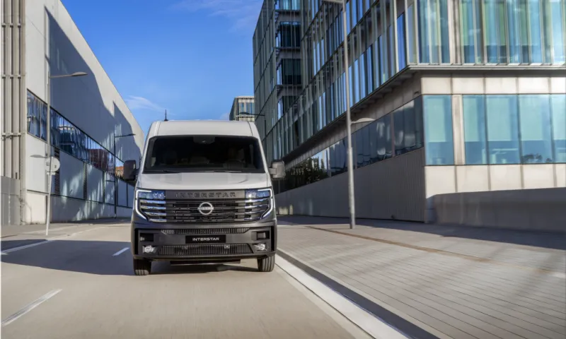 2025 Nissan Interstar van
