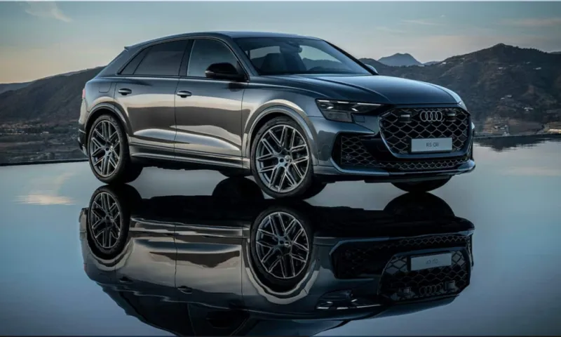 2025 Audi RS Q8 Performance