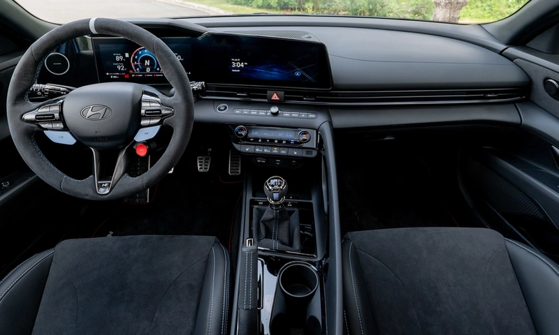 Hyundai Elantra N TCR Edition