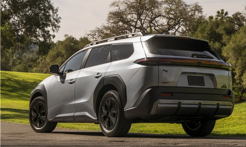 Toyota bZ Woodland SUV 2026