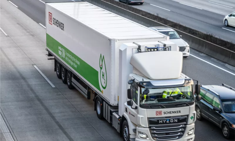 DB Schenker leads the way with hydrogen-powered heavy equipment