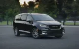 2025 Chrysler Pacifica Hybrid