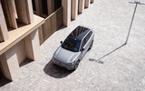 2026 Volvo EX90: 800V, 10-minute 155-mile charge, smarter safety