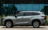 25th Anniversary Toyota Highlander Hybrid: A Sustainable Luxury SUV