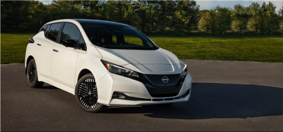 2025 Nissan LEAF