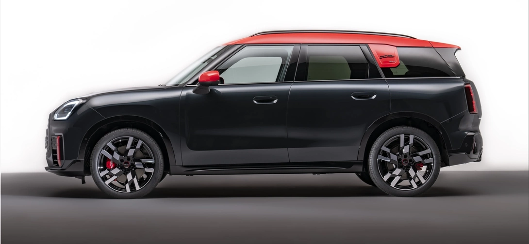 The New MINI John Cooper Works Countryman: A Powerful and Practical SUV