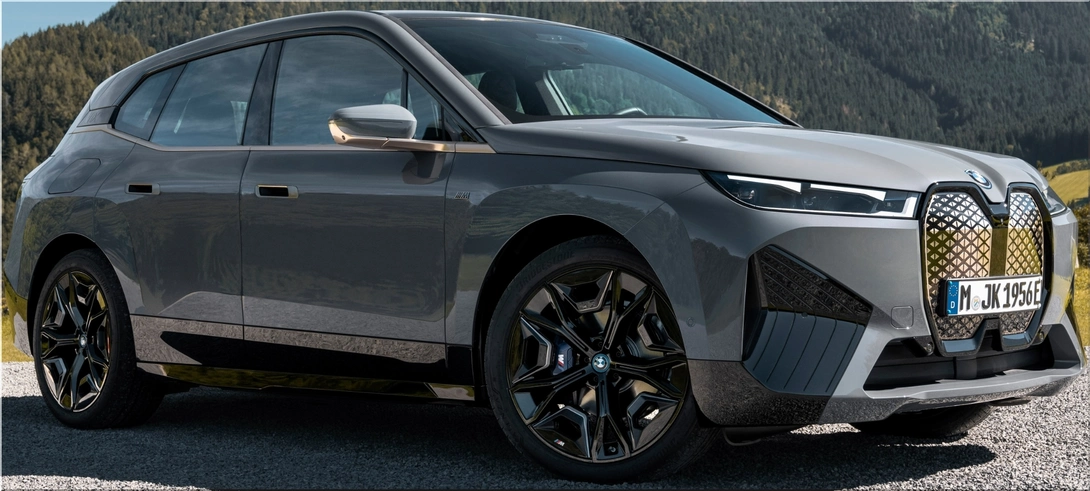 Electric Car Leasing 101: What You Need to Know Before Signing a Contract