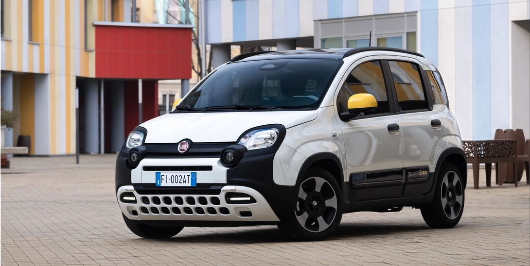 Fiat Extends Panda Legacy: New Pandina Hybrid Boosts Safety and Digital Innovation