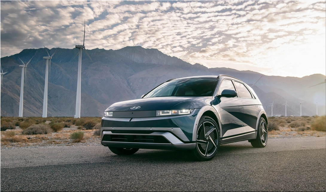 Hyundai IONIQ 5 tops 2025 EV ranks with 800V fast charging