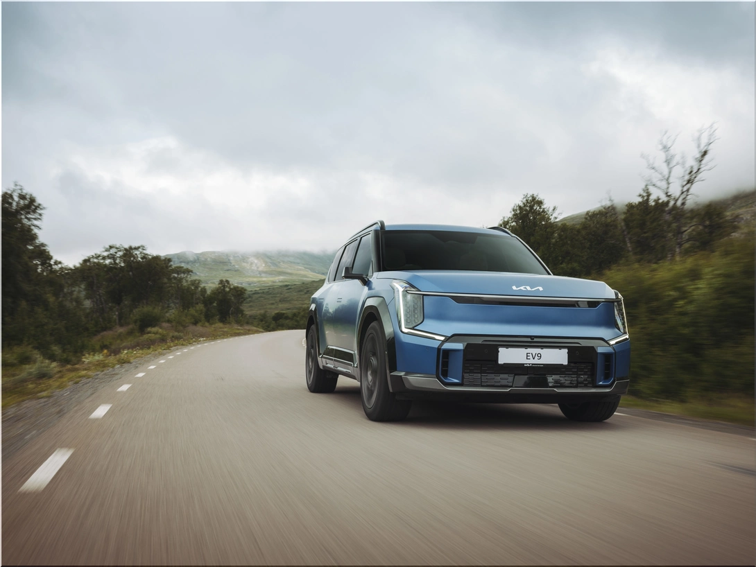 The Kia EV9: The First Electric Vehicle to Win the German Luxury Car of the Year Award