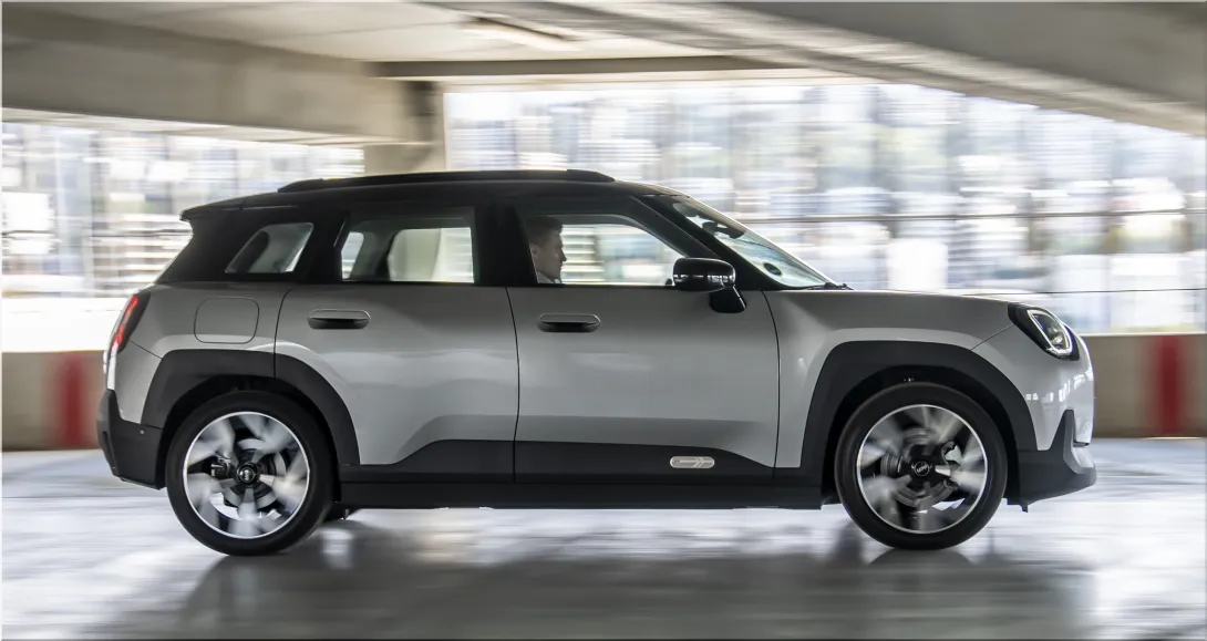 New MINI Aceman E Review: Specs, Range, Charging & Price