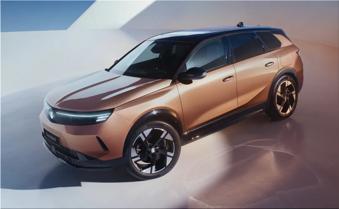 Discover the New Vauxhall Grandland: Pricing, Specs, and Features