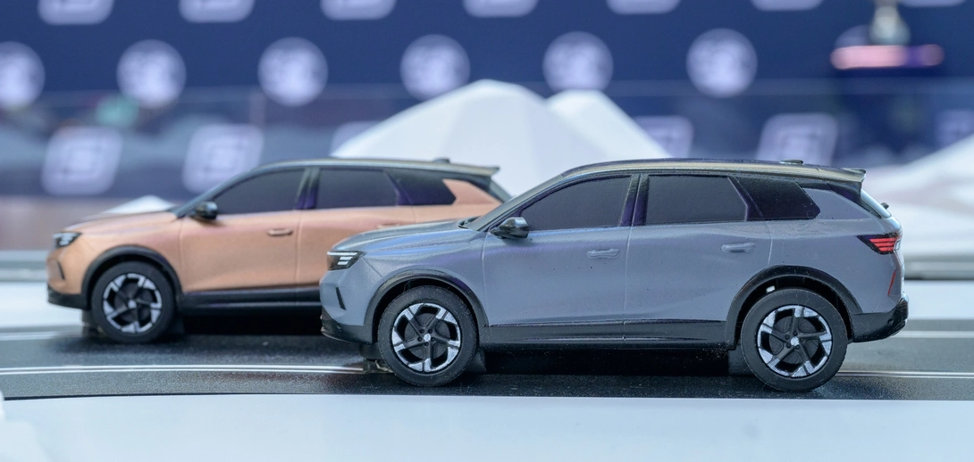 Vauxhall Grandland Electric AWD