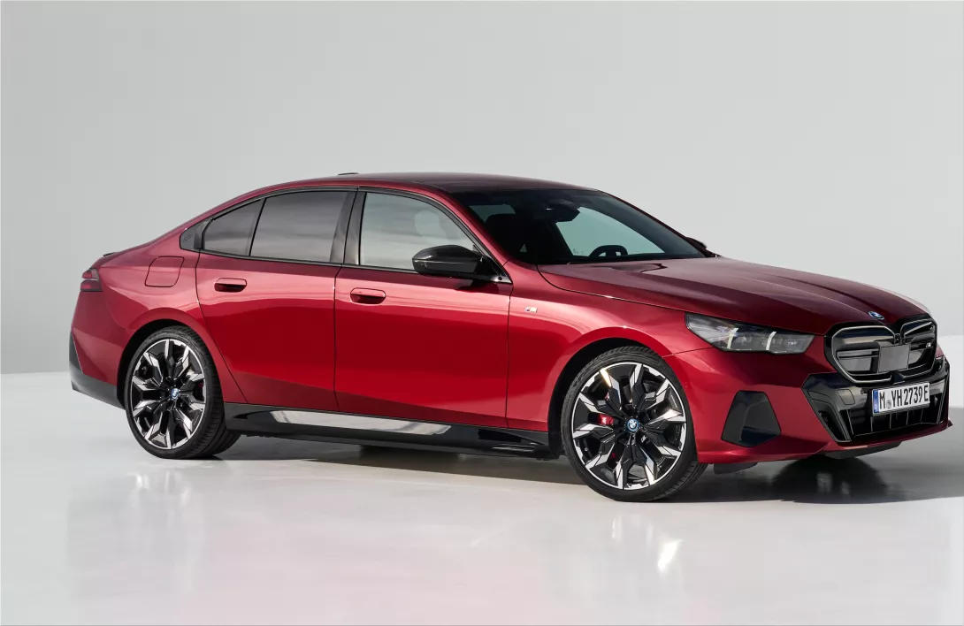 All-new BMW i5 Sedan: A Pillar of Electric Excellence
